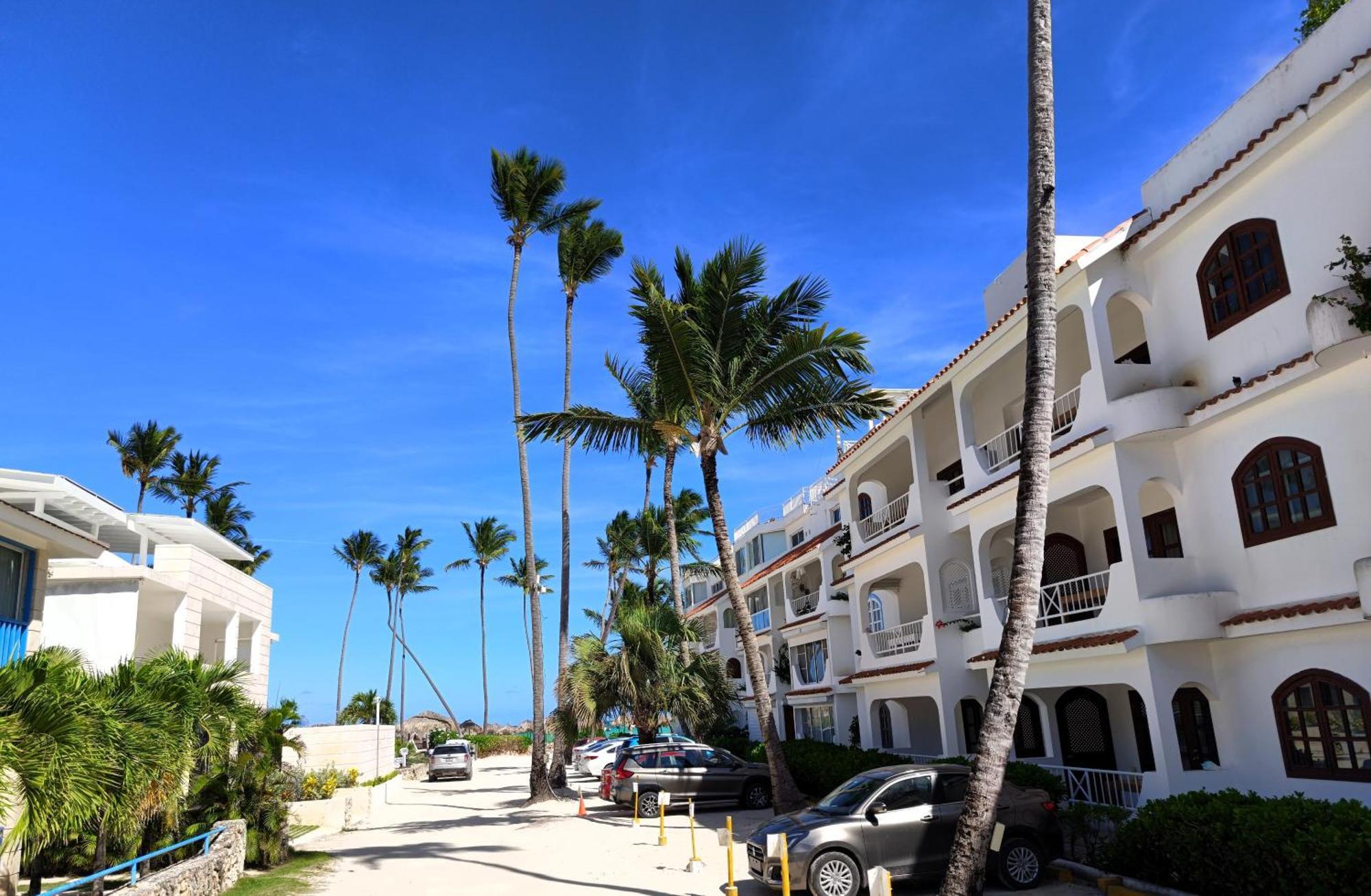 Flor del Mar Condo Punta Cana Beachfront Exterior foto